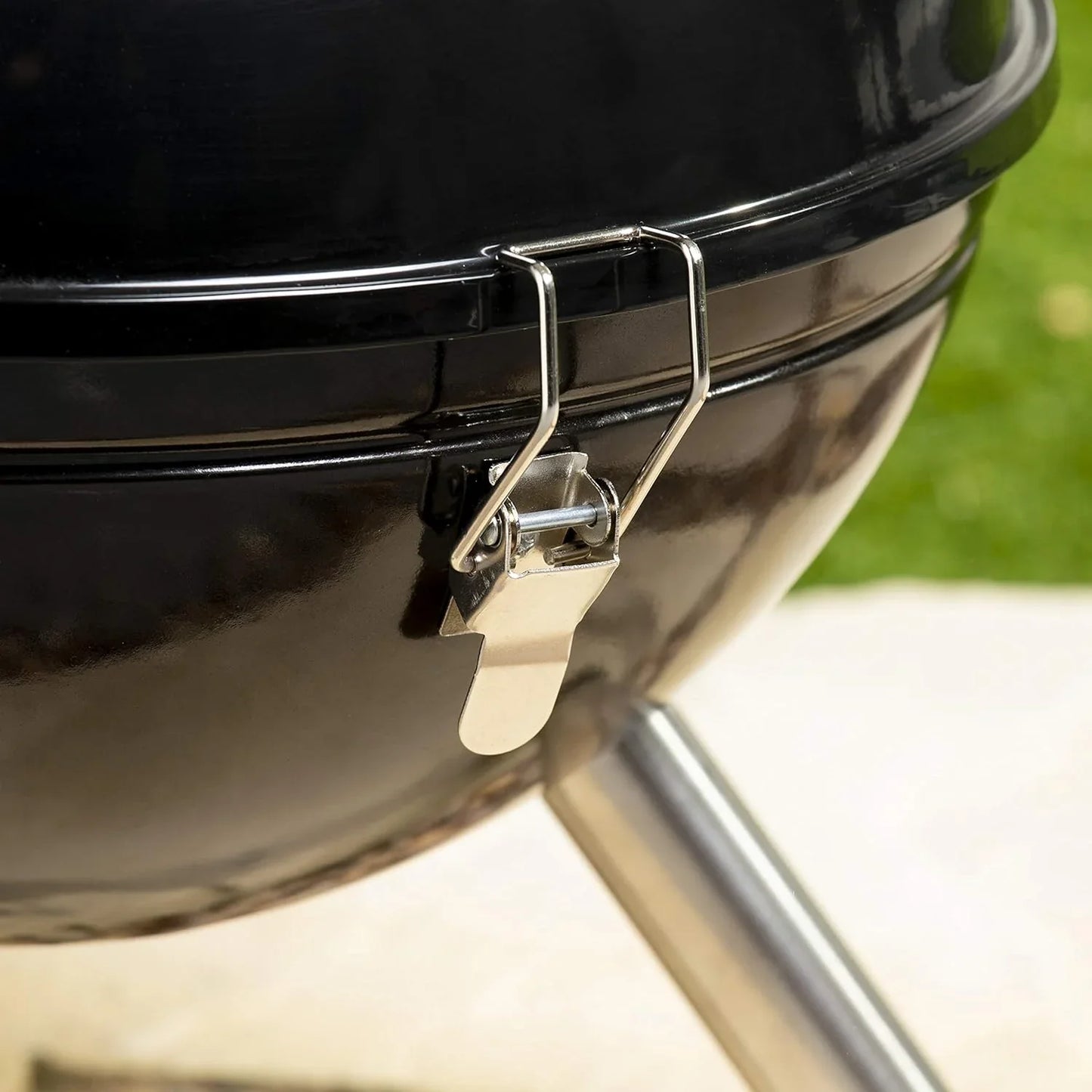 BBQ Grill – Charcoal Portable Outdoor Barbecue Stand with Lid | Backyard & Camping Grill