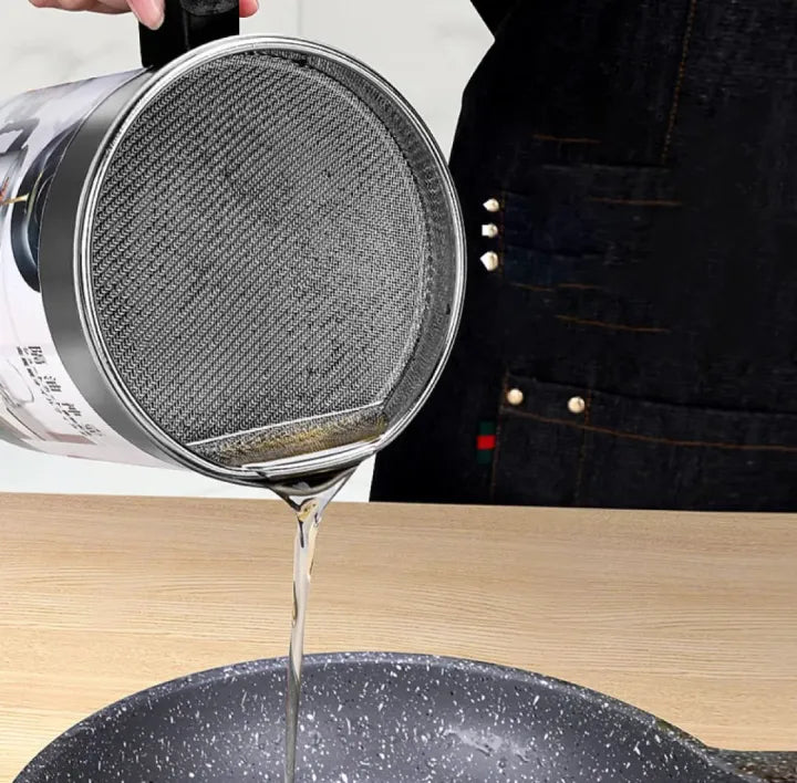 Oil Filter Pot Strainer Suitable For The Storage Of Frying Oil  1.4Liter