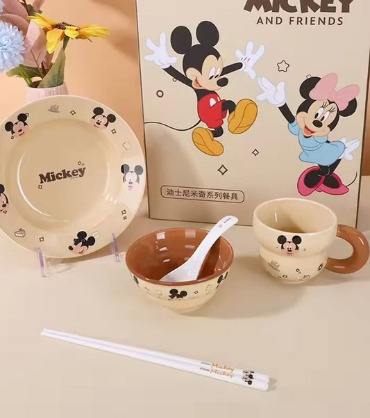 Original Disney Mickey & Friends Set Of 6 PCS ( Available in Multicolors & Designs)