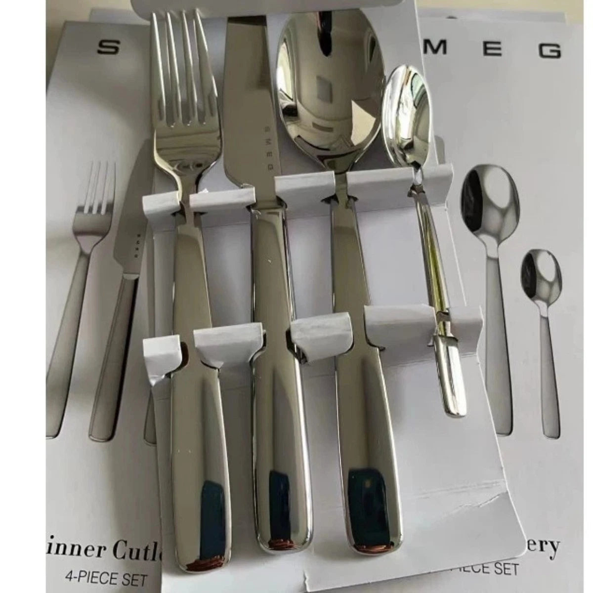 Smeg Italian 4 piece Cuttlery Set