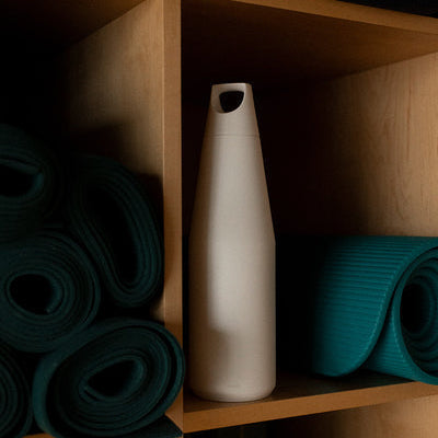 Sleek Minimalist Water Bottle – Modern Hydration Available in 550ml & 1080ml